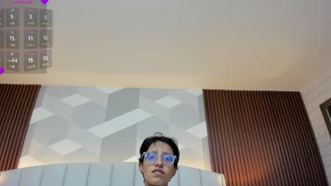 Snapshot of marge_lasander chatting on 10-19-25, 01:28 Aitana online show from 10-19-25, 01:28