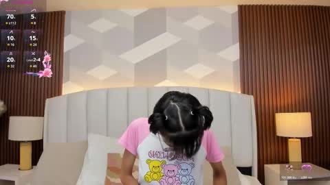 Snapshot of marge_lasander chatting on 11-16-25, 01:55 Aitana online show from 11-16-25, 01:55