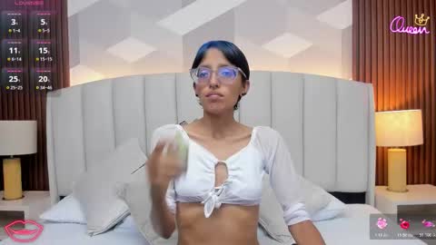 Snapshot of marge_lasander chatting on 02-05-26, 01:32 Aitana online show from 02-05-26, 01:32