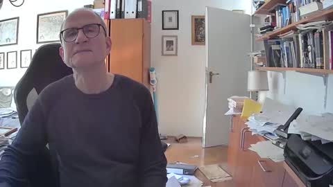 marginalie online show from 01-21-25, 10:08