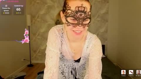 Snapshot of margo_kellly chatting on 05-14-26, 01:23 Margo Kellly online show from 05-14-26, 01:23