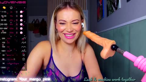 Snapshot of margohotty chatting on 12-06-24, 05:53 Margo for you online show from 12-06-24, 05:53