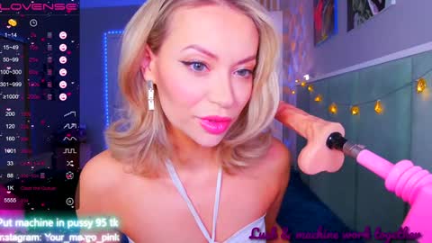 Snapshot of margohotty chatting on 01-20-25, 05:37 Margo for you online show from 01-20-25, 05:37