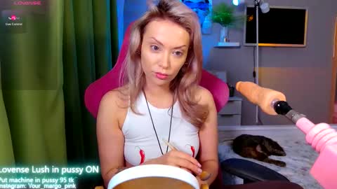 Snapshot of margohotty chatting on 11-13-25, 03:05 Margo for you online show from 11-13-25, 03:05