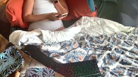 Elle online show from 09-14-25, 08:08