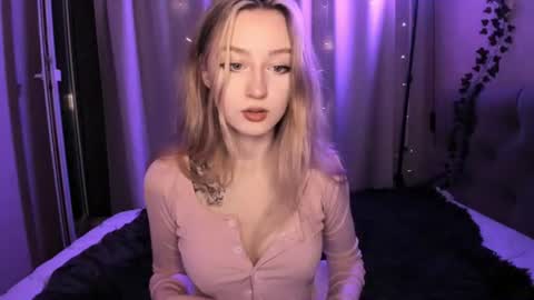Margo online show from 07-12-26, 10:23