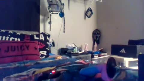 Snapshot of mari216 chatting on 09-28-25, 03:23 mari online show from 09-28-25, 03:23