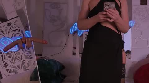 Snapshot of mari69juana chatting on 11-08-25, 05:12 mari69juana online show from 11-08-25, 05:12