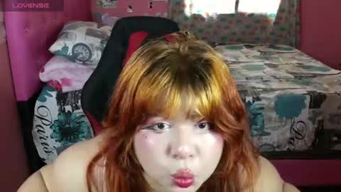 Mari online show from 07-10-26, 07:38