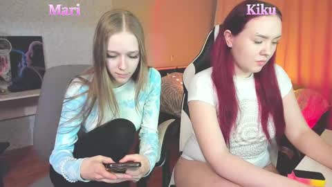 Snapshot of mari_kiku chatting on 02-23-25, 07:28 Kiku and Marii - online show from 02-23-25, 07:28