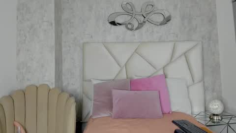 Snapshot of maria_09_ chatting on 02-10-26, 10:08 Maria online show from 02-10-26, 10:08