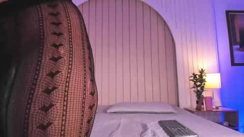 Maria  online show from 02-23-26, 11:40