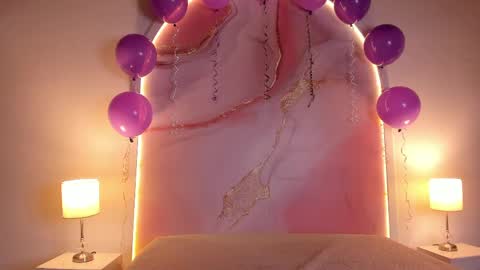 Maria  online show from 04-22-26, 11:45