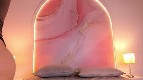 Maria  online show from 04-24-26, 11:23