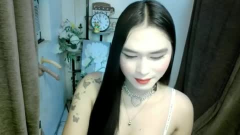 Marga online show from 10-05-25, 01:04
