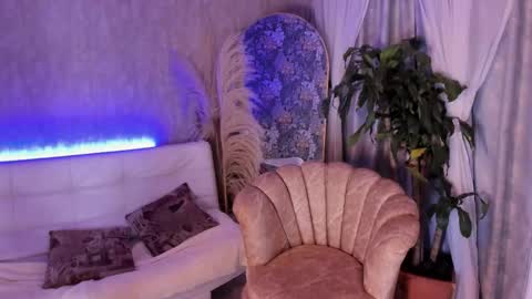 Snapshot of mariaa_9 chatting on 11-03-25, 12:24 MARIA online show from 11-03-25, 12:24