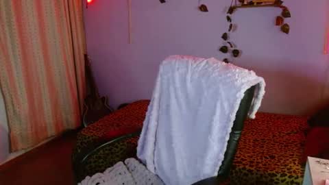 mariaajuana_ online show from 10-12-25, 04:22