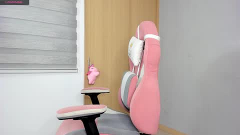 Snapshot of mariaangel_99 chatting on 05-15-26, 11:56 maria angel online show from 05-15-26, 11:56
