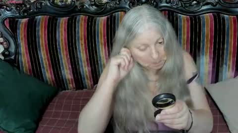 Snapshot of mariabelladonna chatting on 07-05-26, 10:28 Maria online show from 07-05-26, 10:28