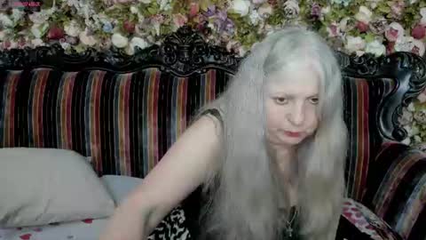 Snapshot of mariabelladonna chatting on 07-08-26, 09:52 Maria online show from 07-08-26, 09:52