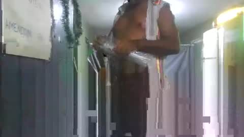 Snapshot of mariaevamotta5 chatting on 02-14-26, 10:50 casal delicia online show from 02-14-26, 10:50