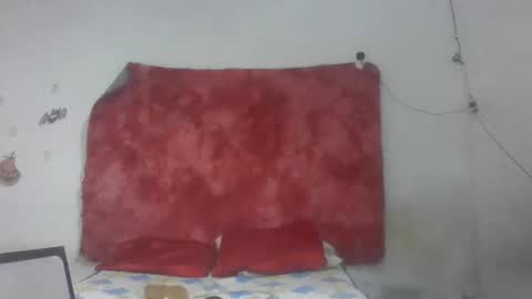 Snapshot of mariaevamotta5 chatting on 02-28-26, 12:39 casal delicia online show from 02-28-26, 12:39