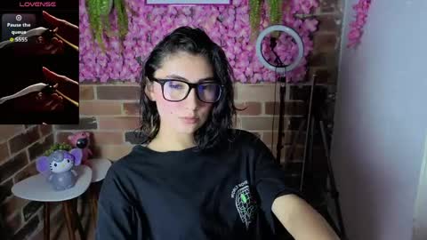 Maria online show from 04-22-26, 12:02