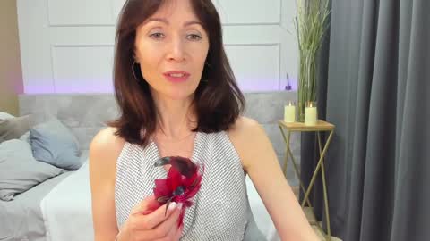 Snapshot of mariagold chatting on 12-26-24, 04:47 Mari online show from 12-26-24, 04:47