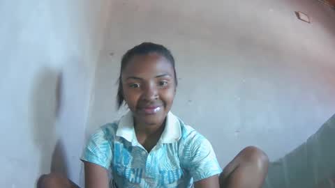 Snapshot of mariah586 chatting on 10-12-25, 08:02 Maria online show from 10-12-25, 08:02
