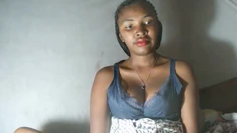 Maria online show from 04-29-26, 02:04