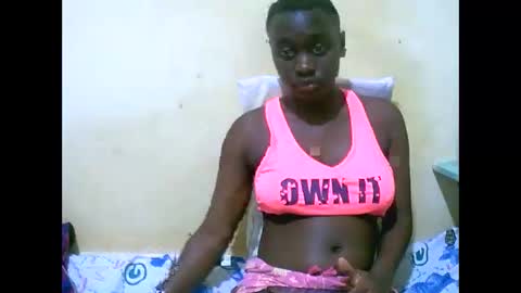 Snapshot of mariah_lovely chatting on 05-17-26, 07:32 mariah_lovely online show from 05-17-26, 07:32