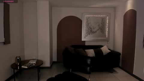 MARIA HERRERA  online show from 11-09-25, 07:34