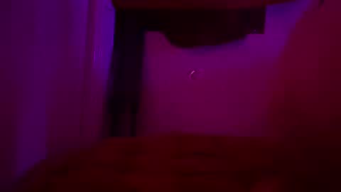 Snapshot of mariahjsav95 chatting on 10-20-25, 07:42 MariahJade95 online show from 10-20-25, 07:42