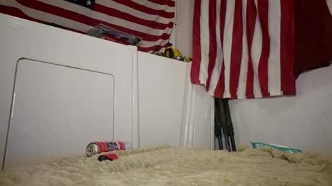 Snapshot of mariahjsav95 chatting on 12-03-25, 01:57 MariahJade95 online show from 12-03-25, 01:57