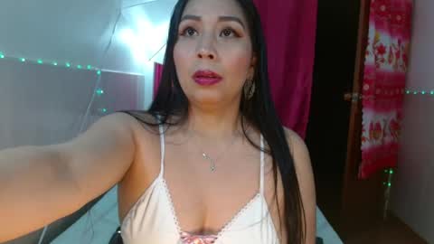 Mariajose online show from 07-18-26, 03:00