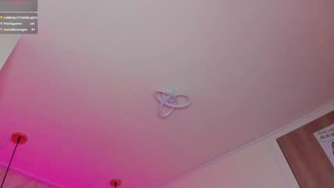 Snapshot of mariam__cute chatting on 01-28-25, 10:12 online show from 01-28-25, 10:12