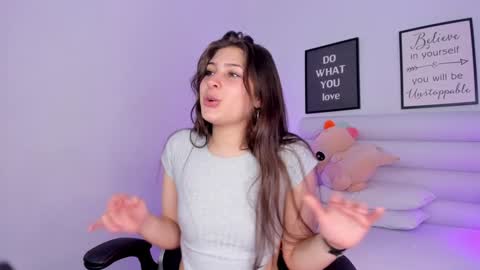 Snapshot of mariam_scott18 chatting on 12-04-24, 11:57 Mariam online show from 12-04-24, 11:57