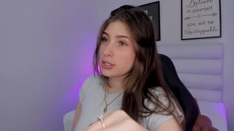 Snapshot of mariam_scott18 chatting on 02-05-25, 10:12 Mariam online show from 02-05-25, 10:12