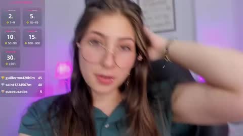 Snapshot of mariam_scott18 chatting on 02-19-25, 01:18 Mariam online show from 02-19-25, 01:18