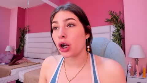 Snapshot of mariam_scott18 chatting on 10-11-25, 03:50 Mariam online show from 10-11-25, 03:50