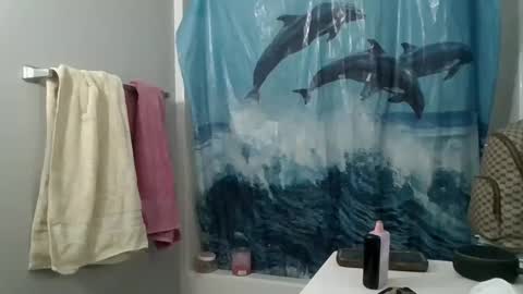 Mariah online show from 01-14-25, 08:04