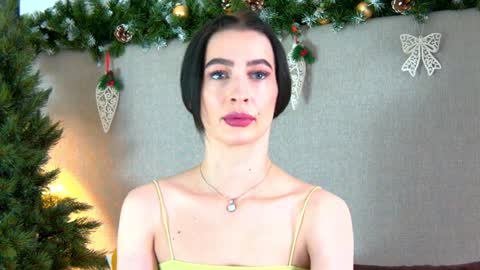 MariaMenson online show from 12-22-24, 06:37