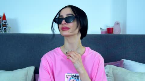 MariaMenson online show from 01-25-25, 05:07