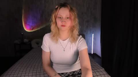 Maria online show from 02-23-25, 04:35