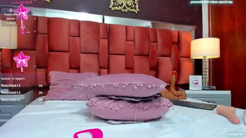 Snapshot of mariamrosse chatting on 02-12-25, 09:42 Mariam online show from 02-12-25, 09:42