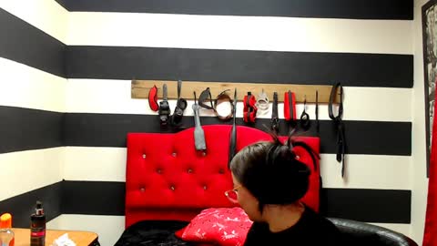 Marian online show from 01-14-25, 10:48