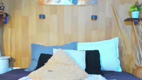 Mariana Angel online show from 02-25-26, 02:05