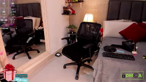 Snapshot of mariana_c chatting on 02-13-26, 03:08 Mar y online show from 02-13-26, 03:08