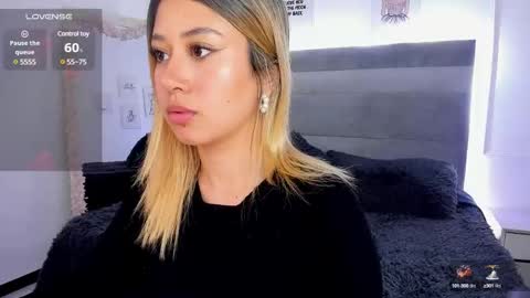 Mariana online show from 01-29-25, 04:26