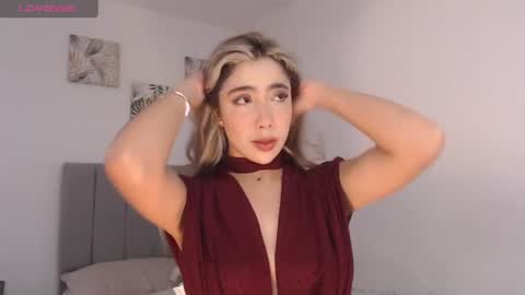 Snapshot of mariana_es chatting on 06-24-26, 08:08 Mariana online show from 06-24-26, 08:08
